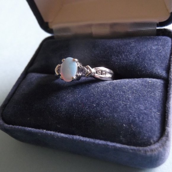 14K detailed Blue Opal Ring with Diamonds - Picture 6 of 12